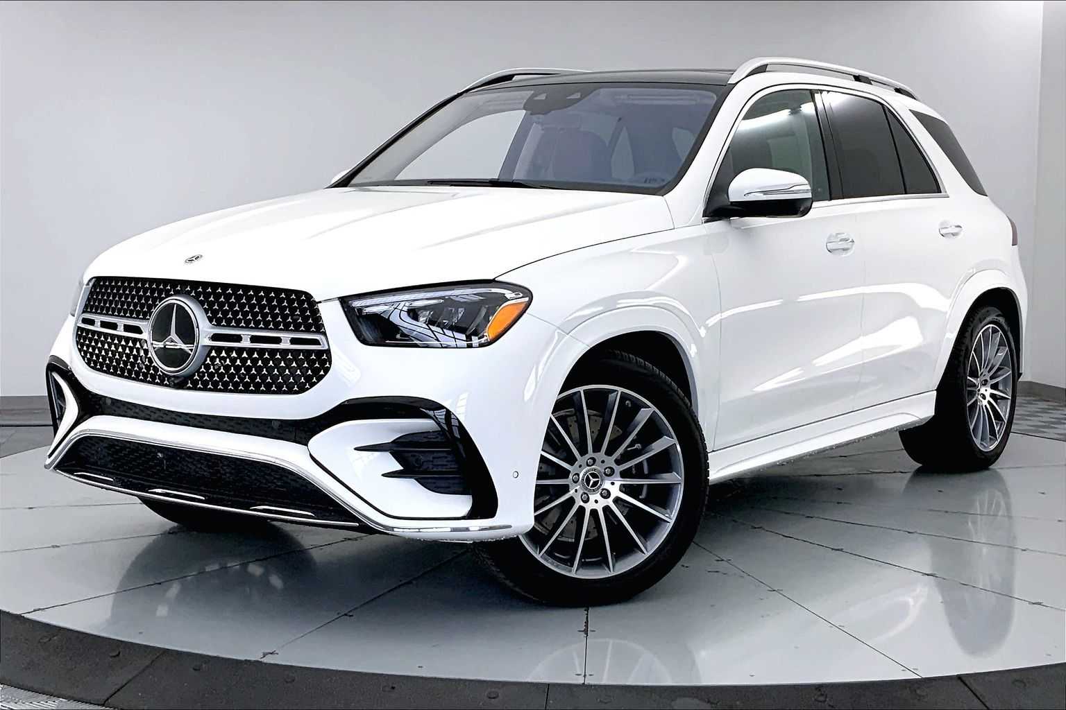 2026 Mercedes-Benz GLE GLE450's photo