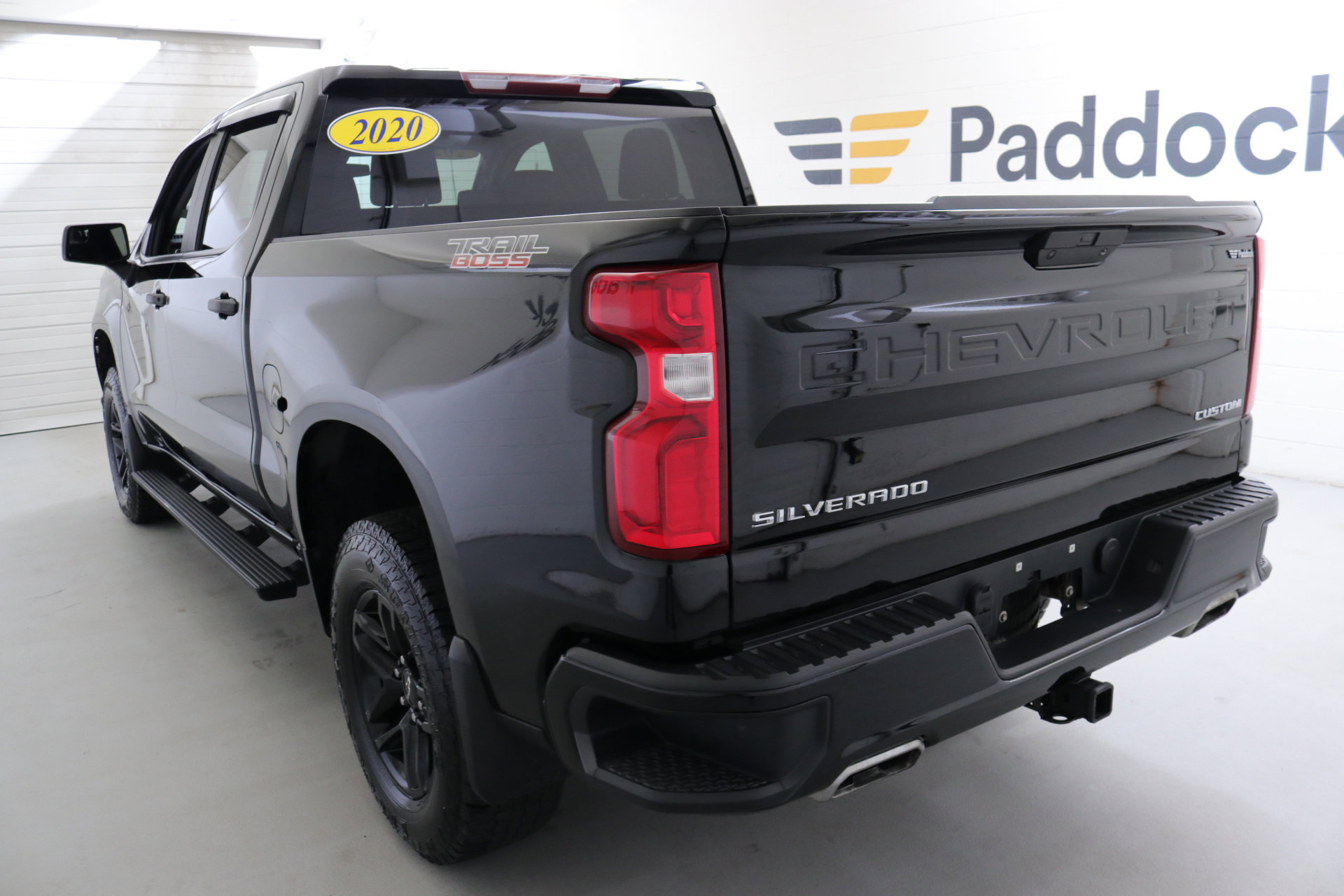 2020 Chevrolet Silverado 1500 Custom Trail Boss photo 2