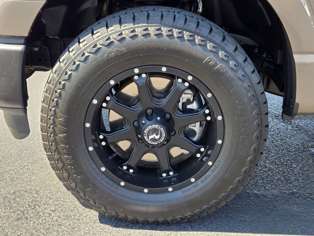 2022 Ford F-150 XL photo 9