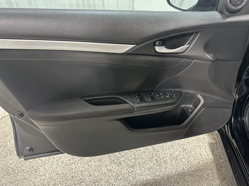 2021 Honda Civic EX photo 12