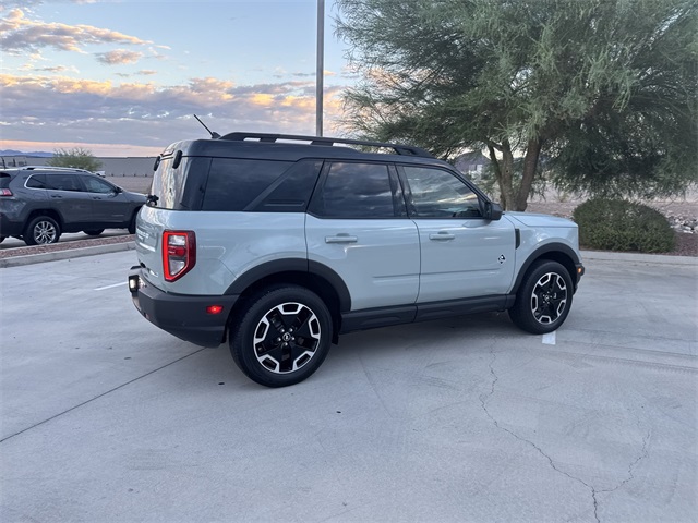 2024 Ford Bronco Sport Outer Banks photo 2