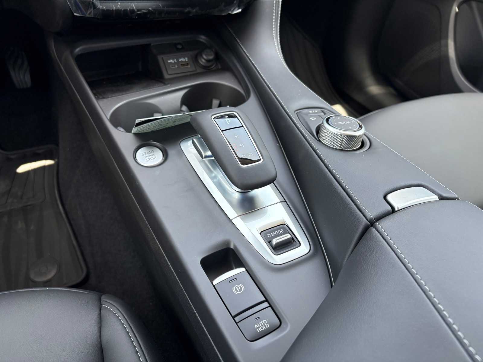 New 2025 BLACK OBSIDIAN INFINITI PURE AWD image 15