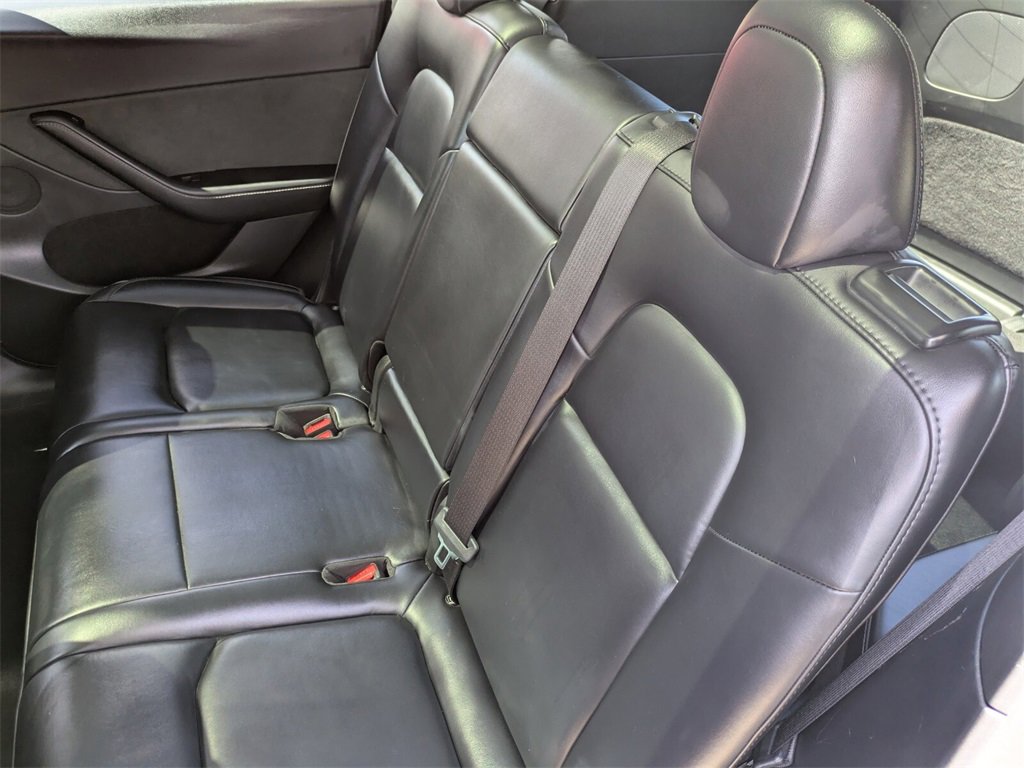 2022 Tesla Model Y Long Range photo 14