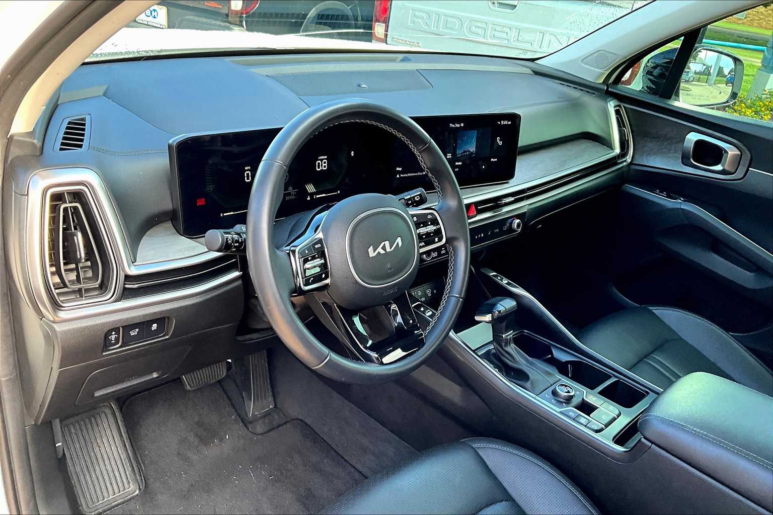 2024 Kia Sorento X-Line EX photo 14