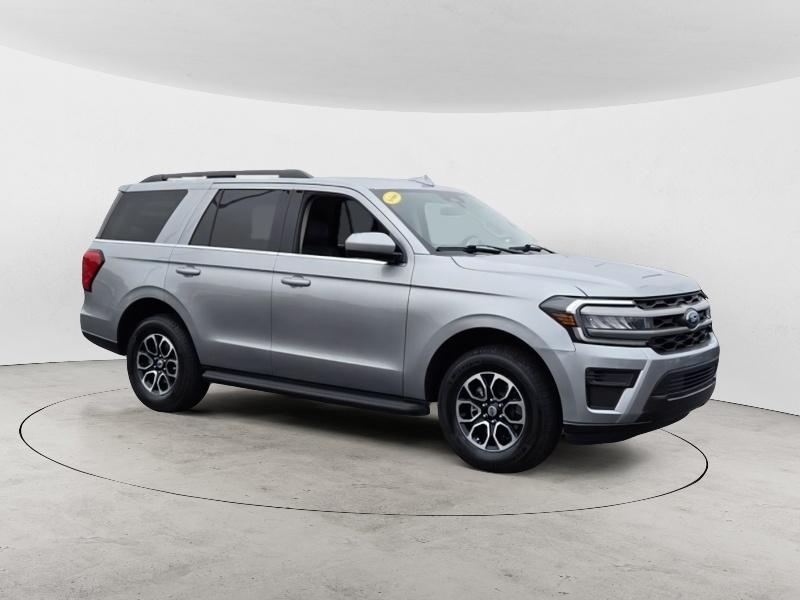 2024 Ford Expedition XLT's photo