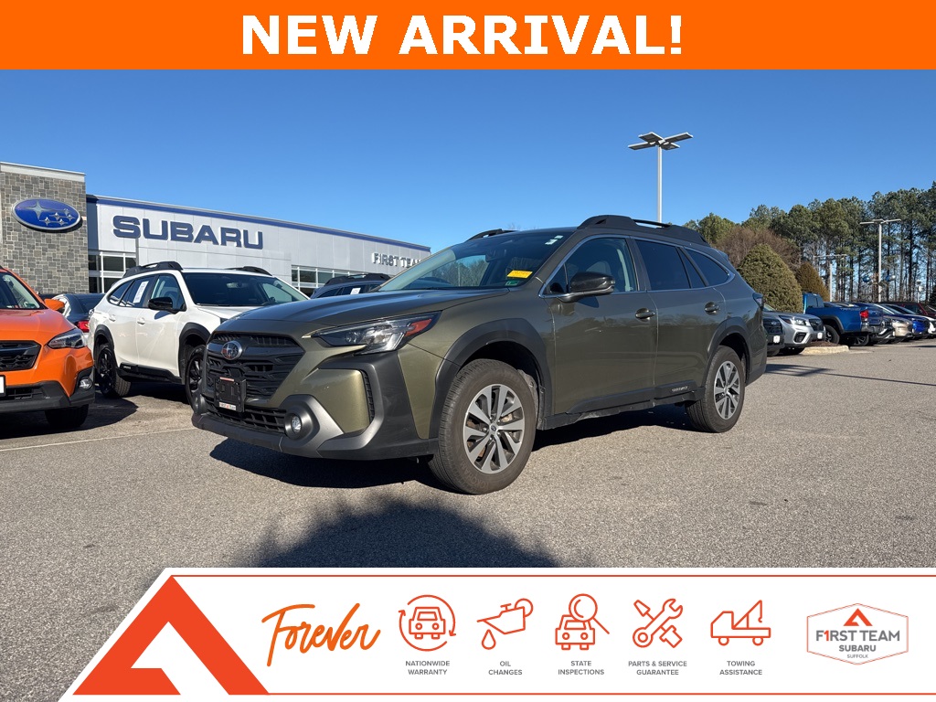2025 Subaru Outback Premium's photo