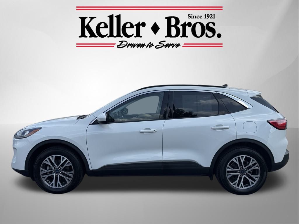 2022 Ford Escape SEL photo 3