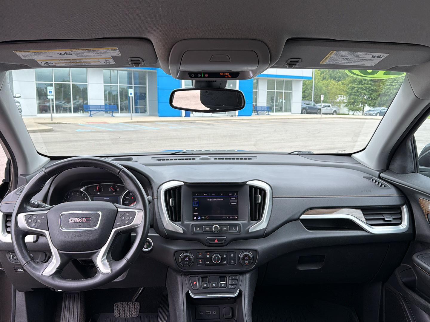 2020 Gmc Terrain SLE photo 3