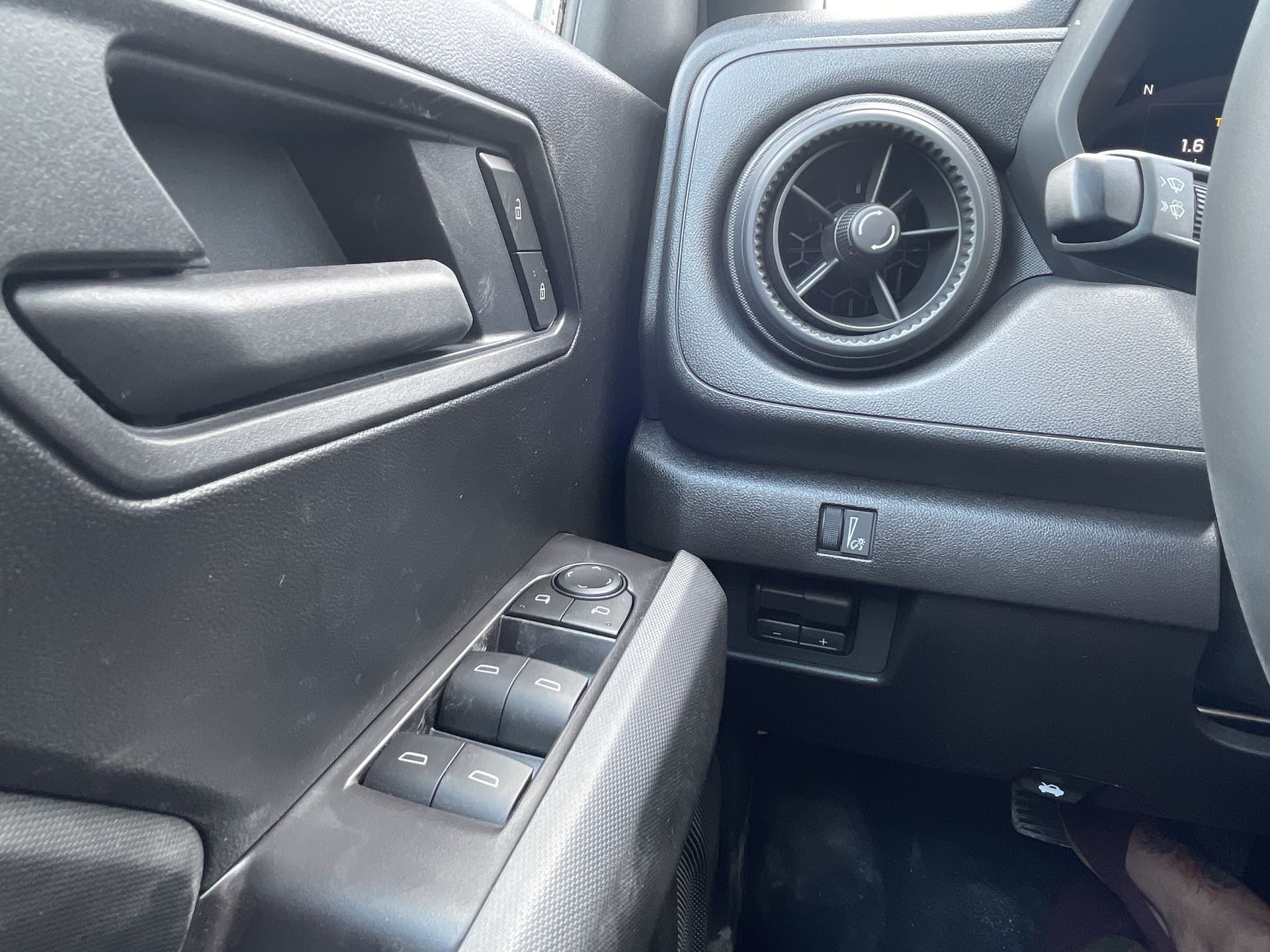 2026 Chevrolet Colorado Work Truck photo 47