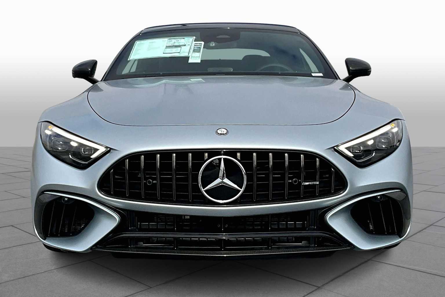 2024 Mercedes Benz SL AMG 63 photo 3
