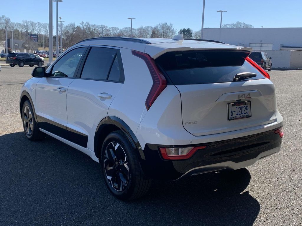 2024 Kia Niro EV Wind photo 4