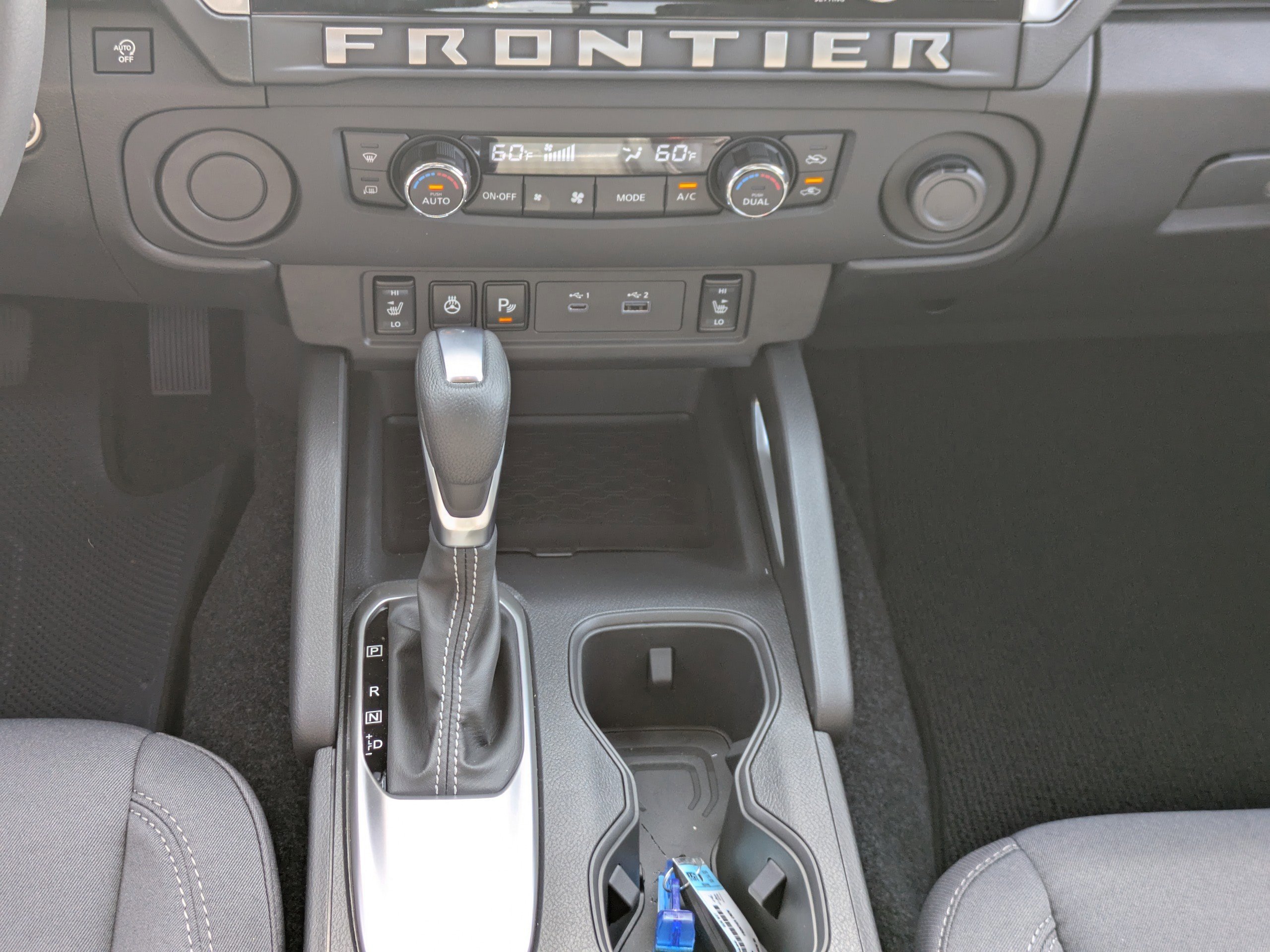2025 Nissan Frontier Crew Cab SV photo 19
