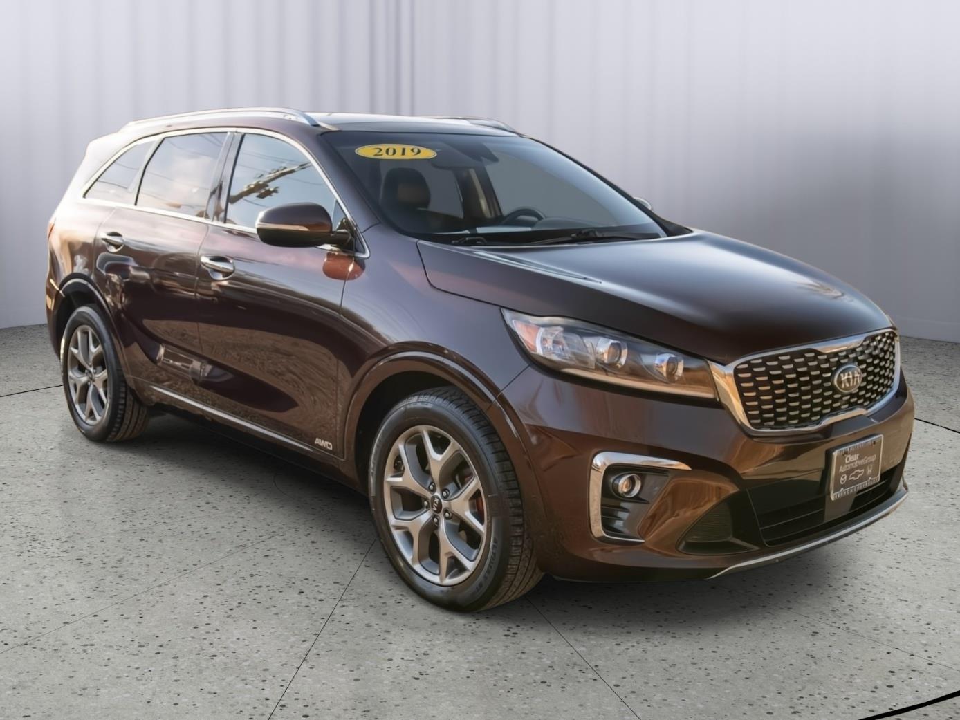 2019 Kia Sorento SX's photo
