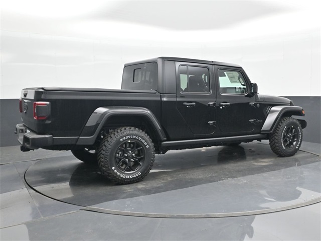 2024 Jeep Gladiator Willys photo 3