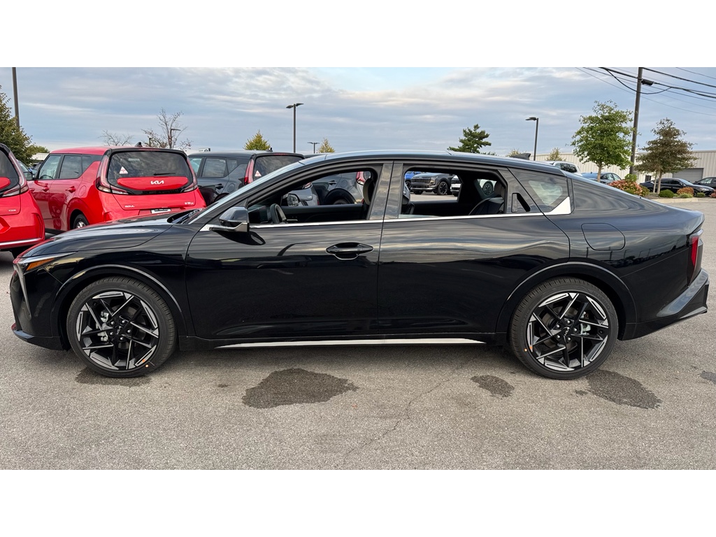 2025 Kia K4 GT-Line photo 22