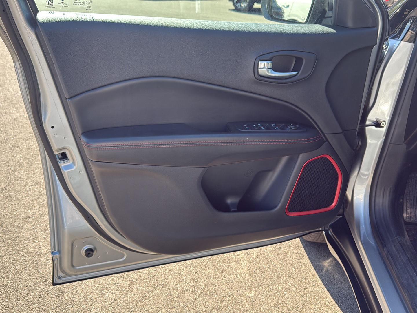 2019 Jeep Compass Trailhawk photo 17