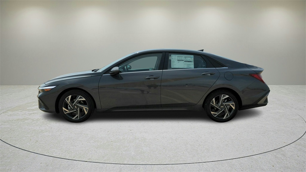 2025 Hyundai Elantra Hybrid Limited photo 26