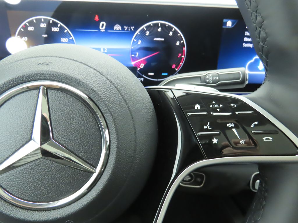 2026 Mercedes Benz GLS 450 4MATIC photo 11
