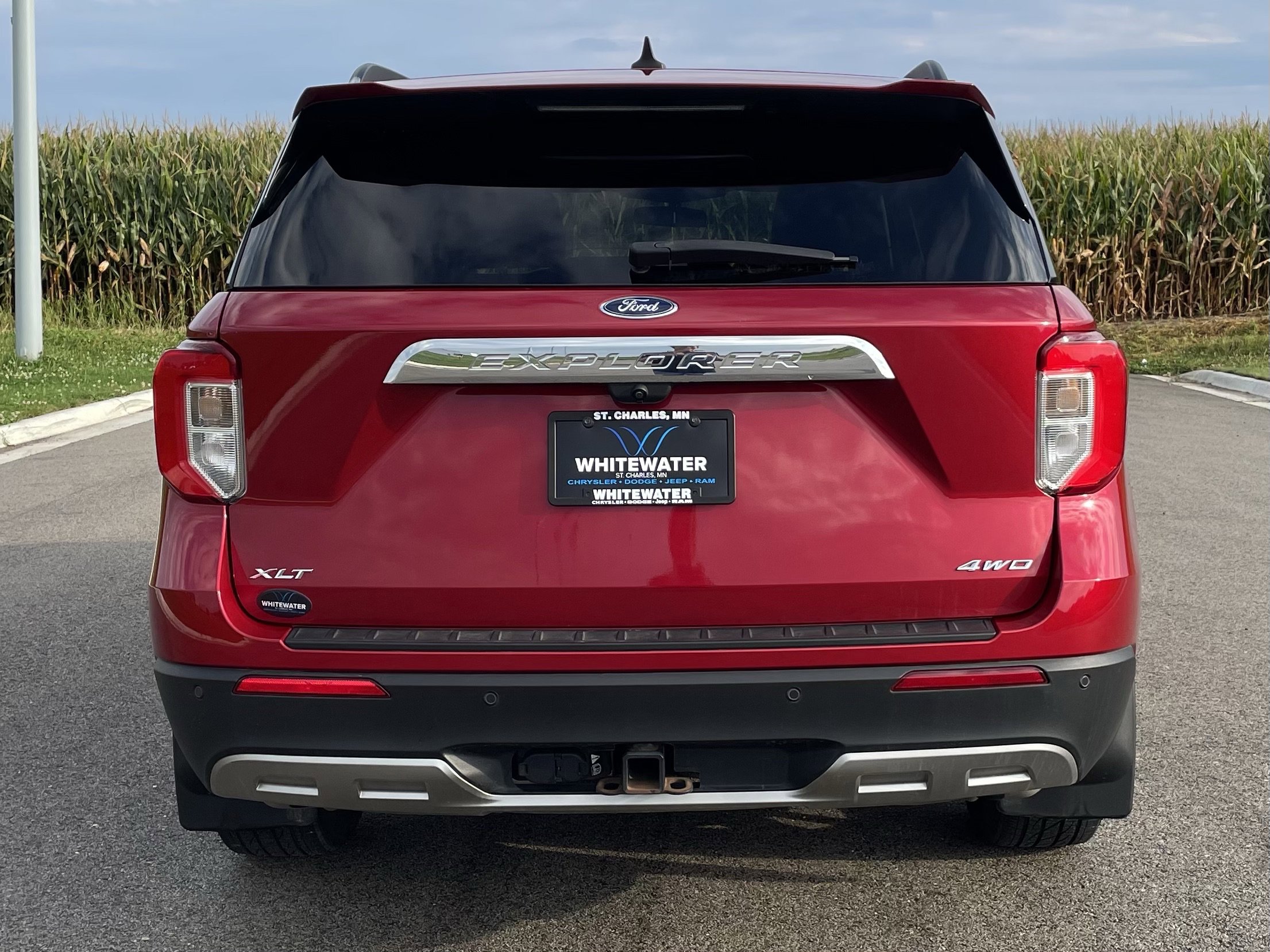 2021 Ford Explorer XLT photo 2