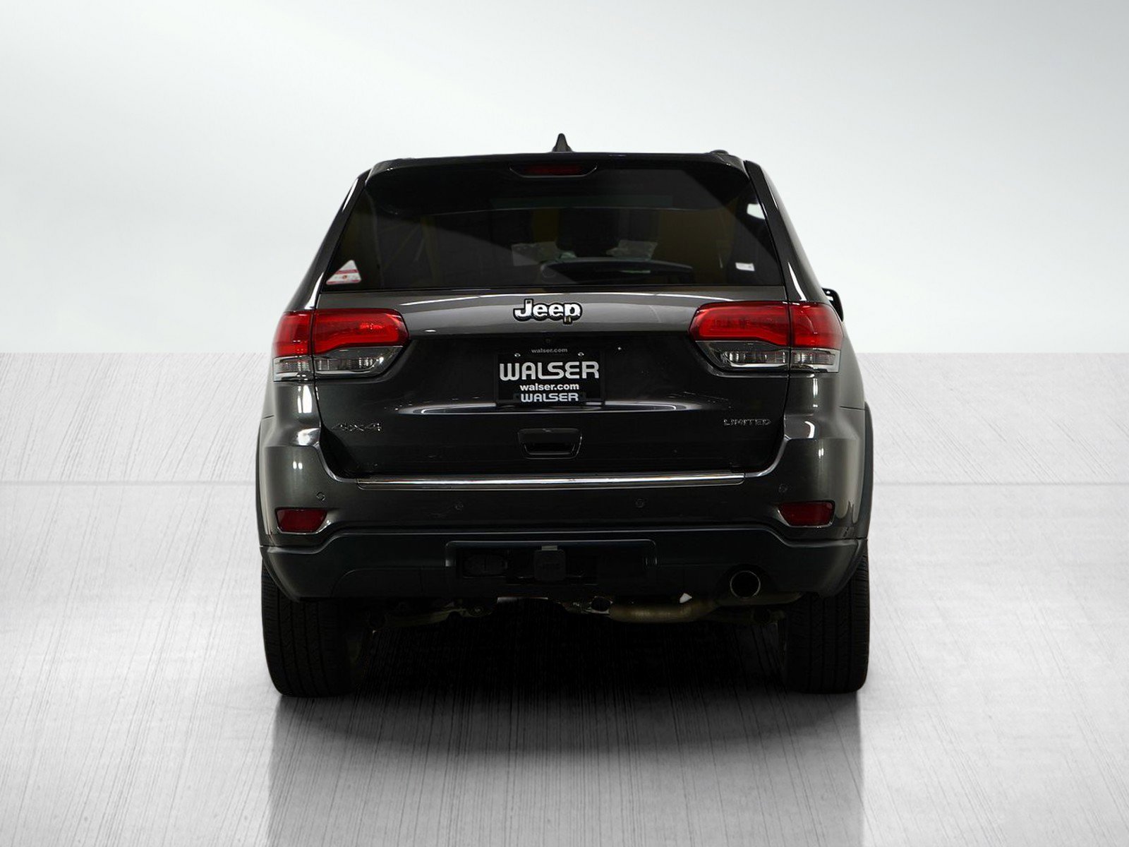 2016 Jeep Grand Cherokee Limited photo 4