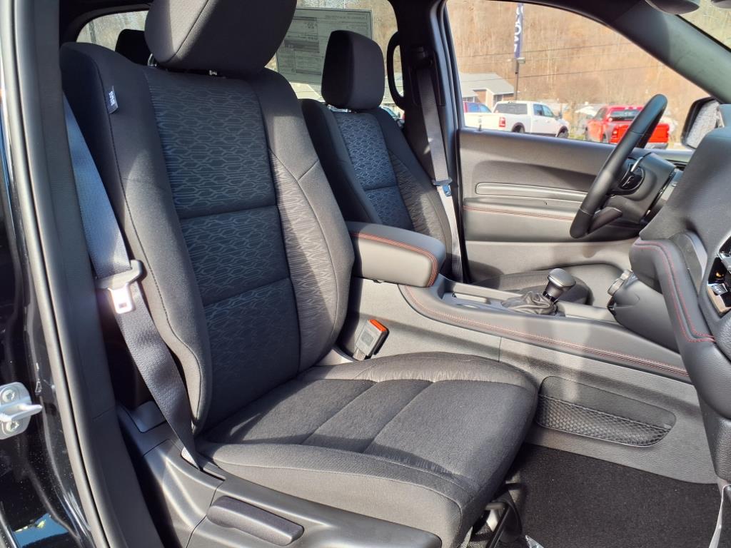 2025 Dodge Durango GT photo 4