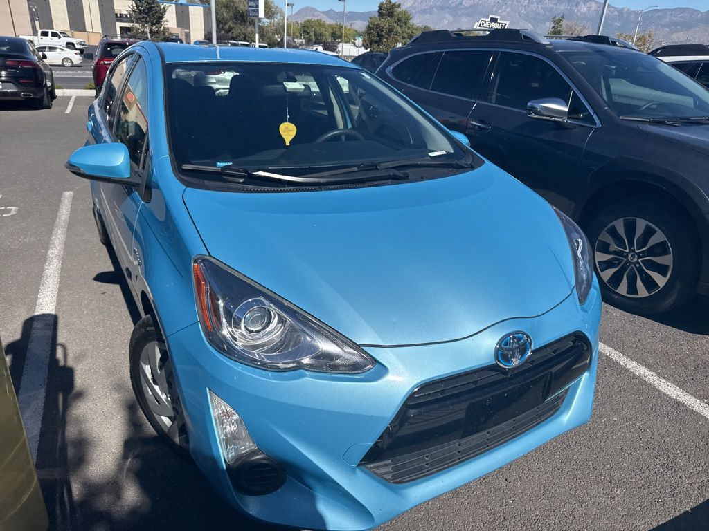 2015 Toyota Prius C Four photo 3