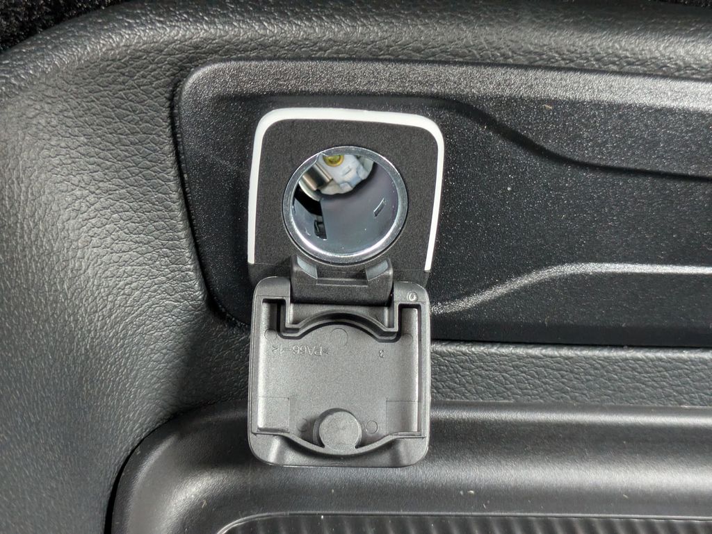 2026 Chrysler Pacifica photo 20