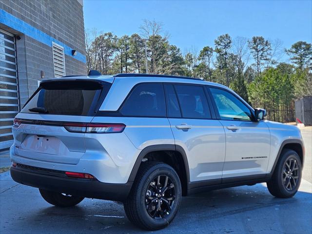 2025 Jeep Grand Cherokee Altitude X photo 2