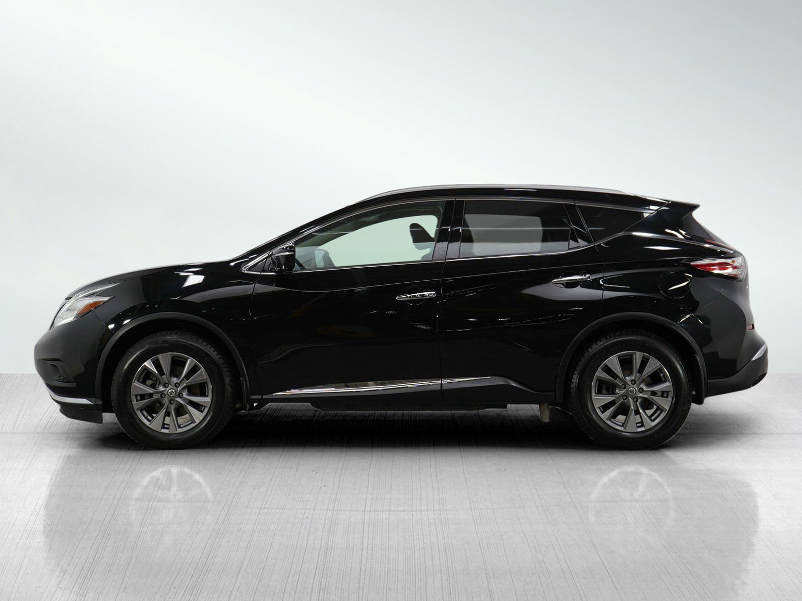 Used 2015 Nissan Murano SL with VIN 5N1AZ2MH9FN273936 for sale in Burnsville, Minnesota