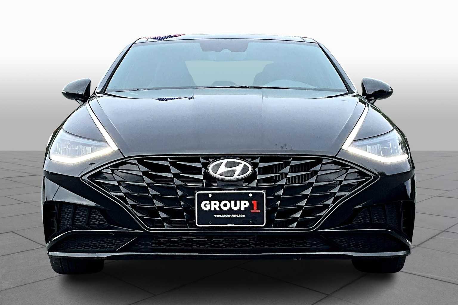 2022 Hyundai Sonata SEL Plus photo 3