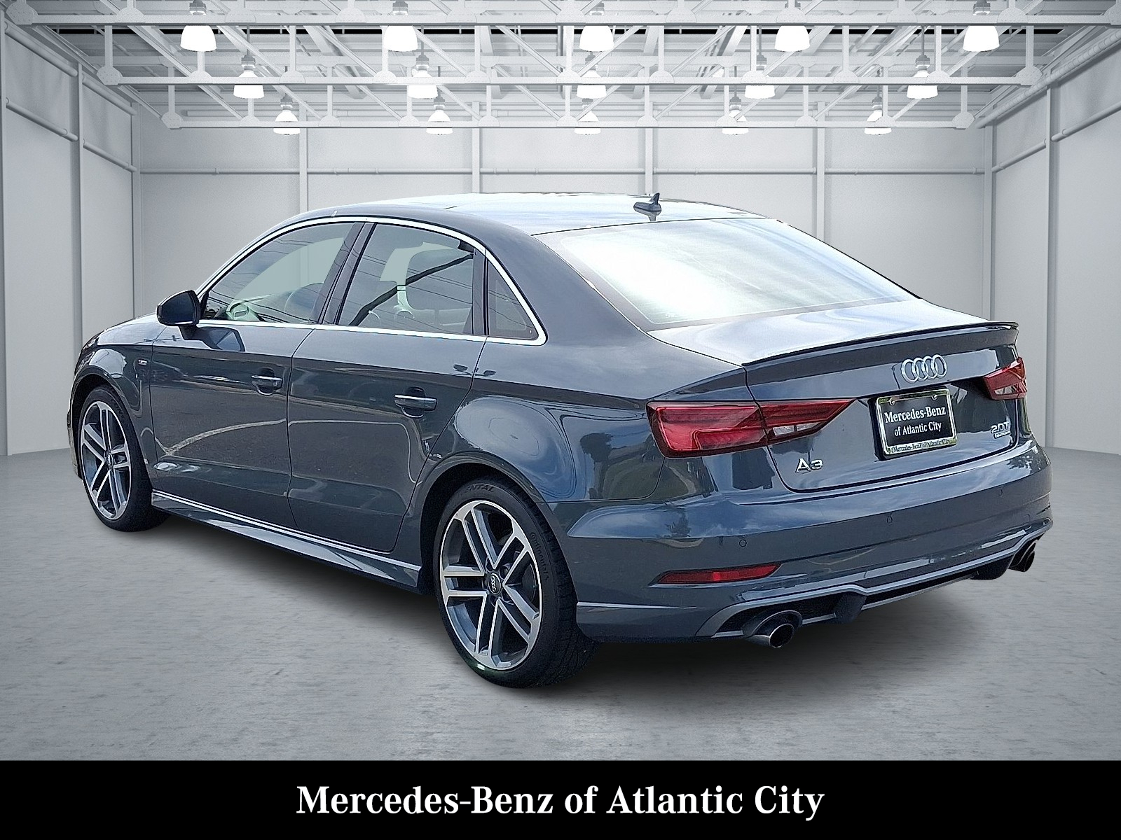 2018 Audi A3 2.0T Premium photo 4