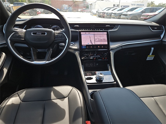 2025 Jeep Grand Cherokee Limited photo 12