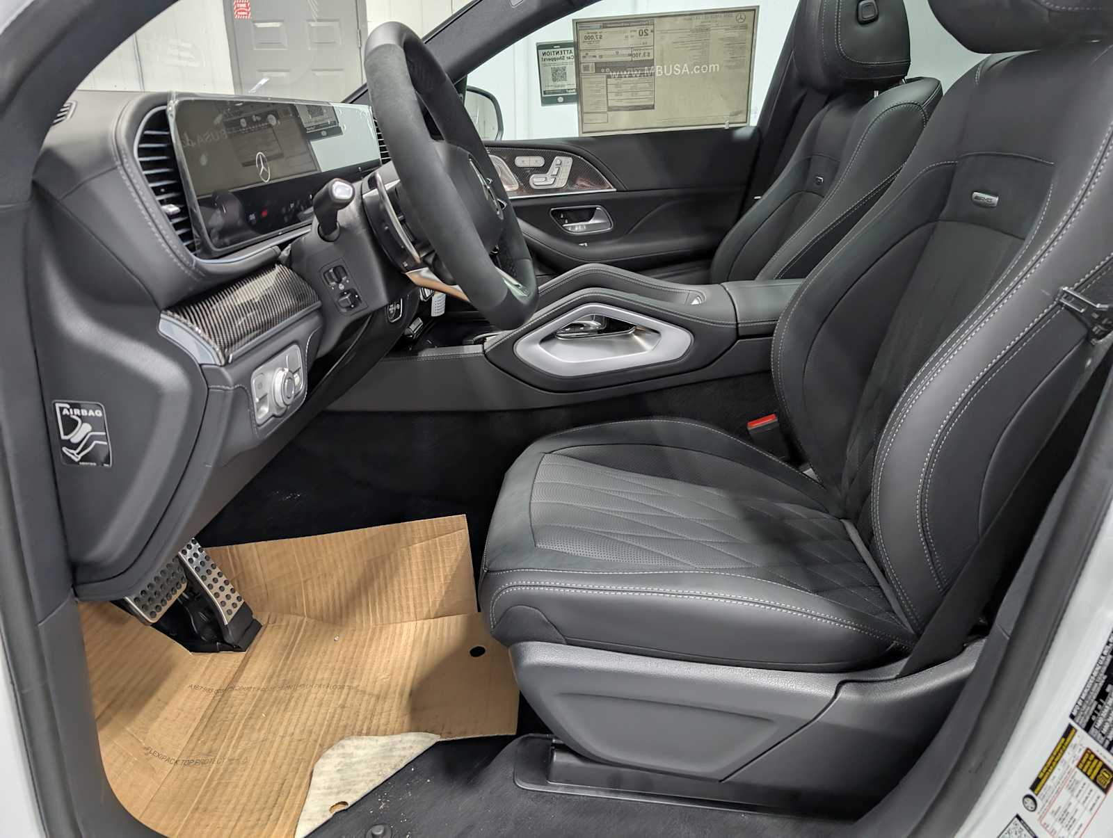 2026 Mercedes Benz GLE AMG 53 4MATIC photo 4