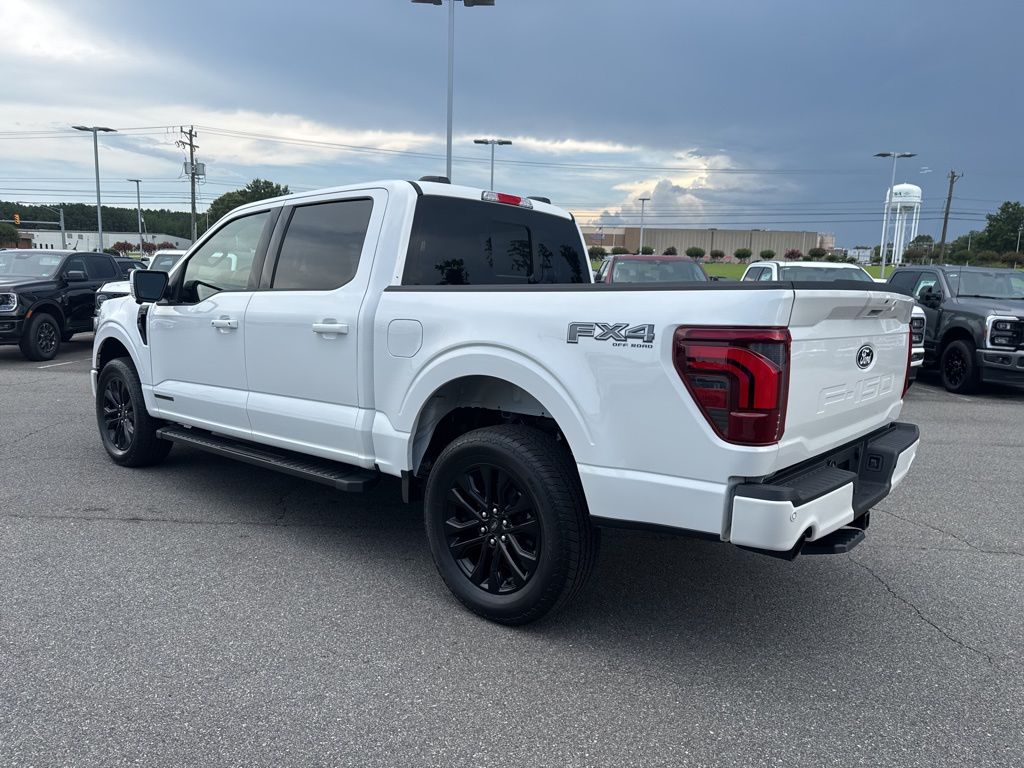 2025 Ford F-150 Lariat photo 5