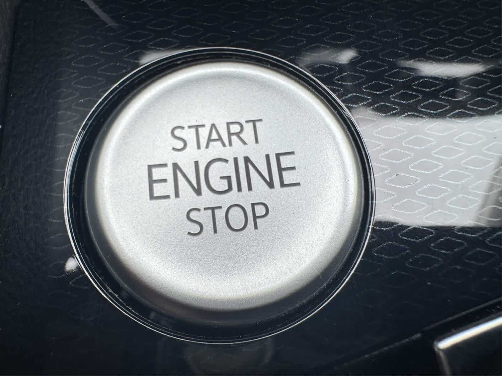 2025 Volkswagen Taos S photo 18