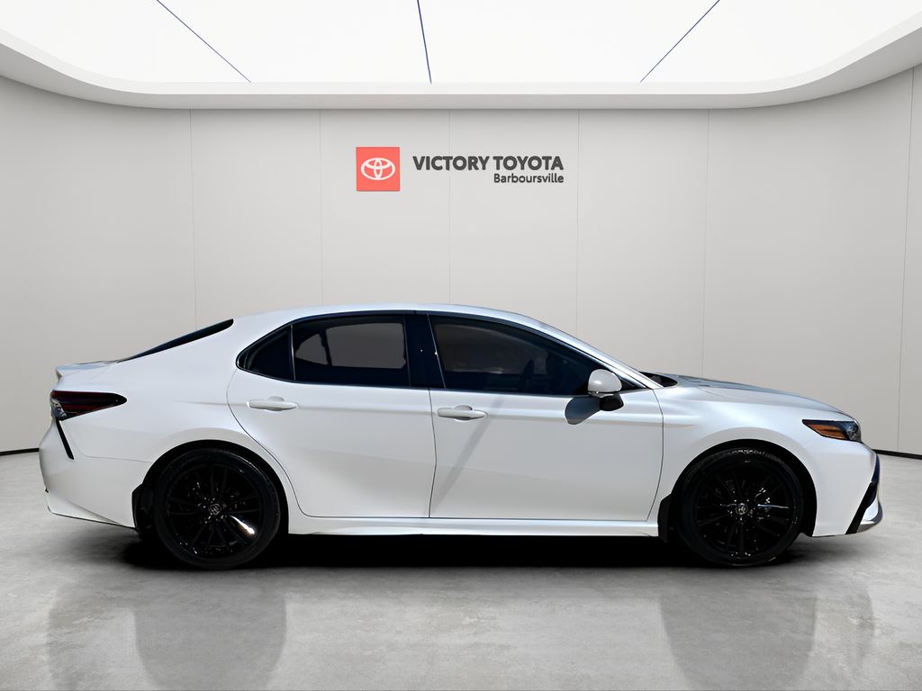 2023 Toyota Camry XSE photo 2