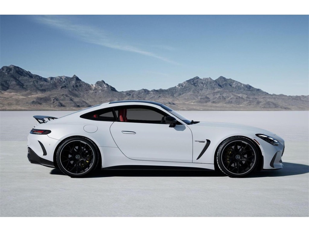 2025 Mercedes Benz AMG GT photo 2