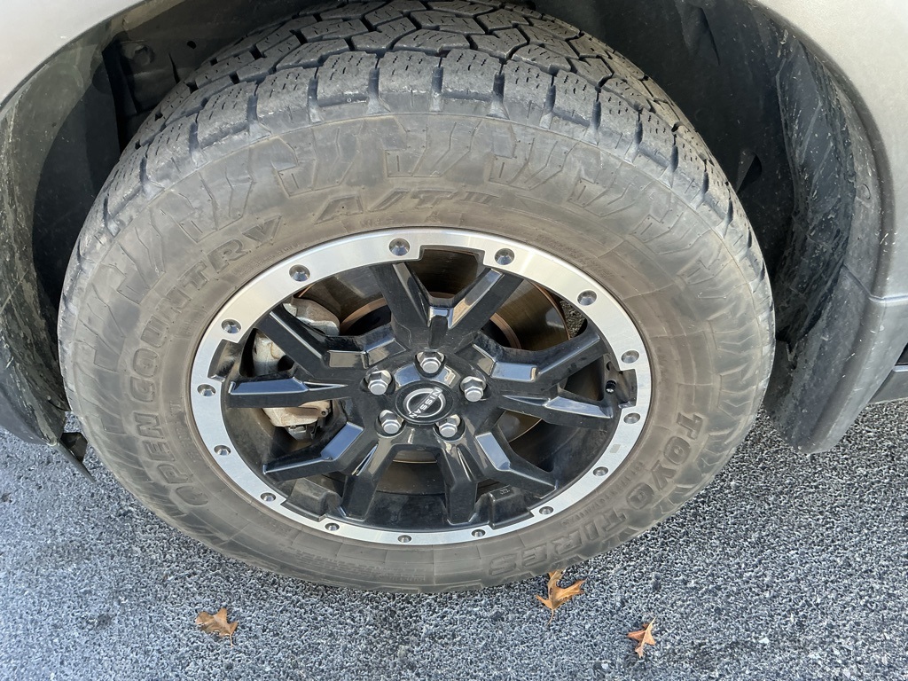 2023 Nissan Pathfinder Rock Creek photo 2