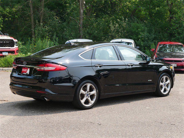 2017 Ford Fusion Energi Platinum photo 7