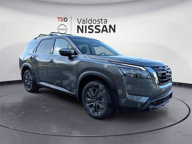 2025 Nissan Pathfinder SV's photo