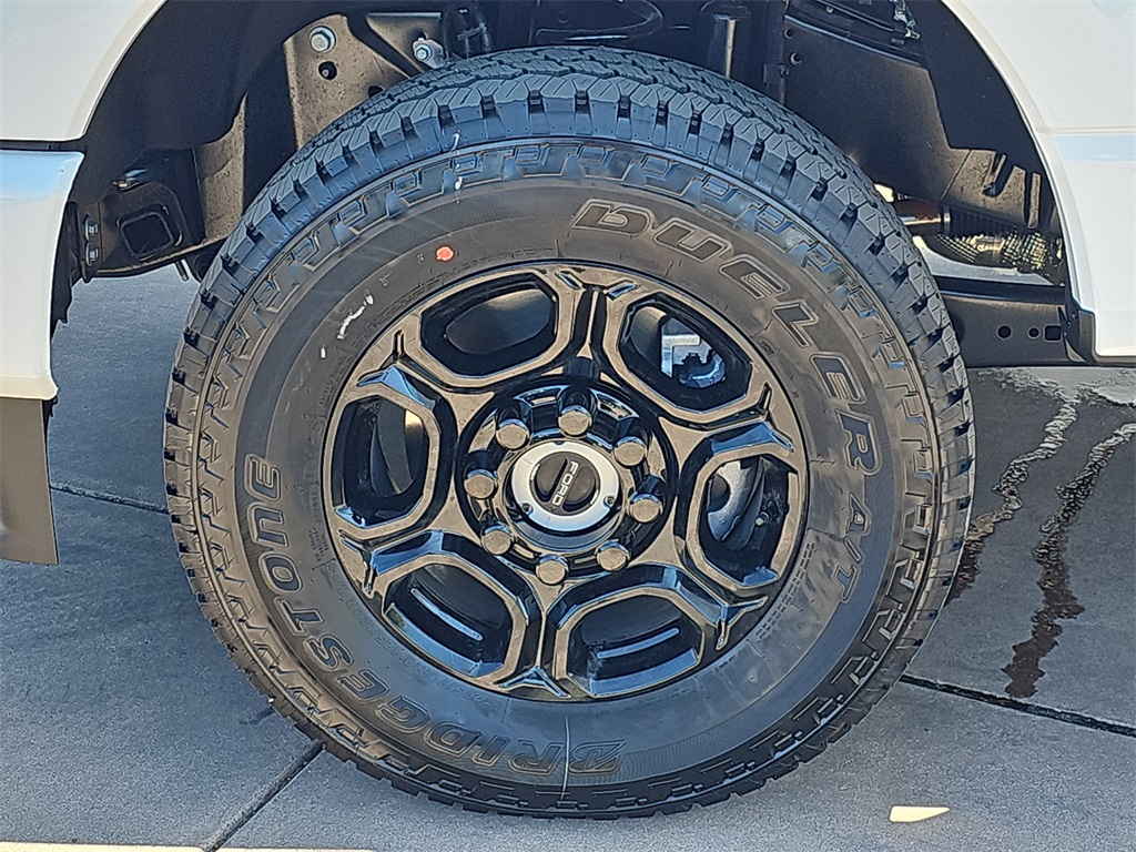 2025 Ford F-350 XL photo 34