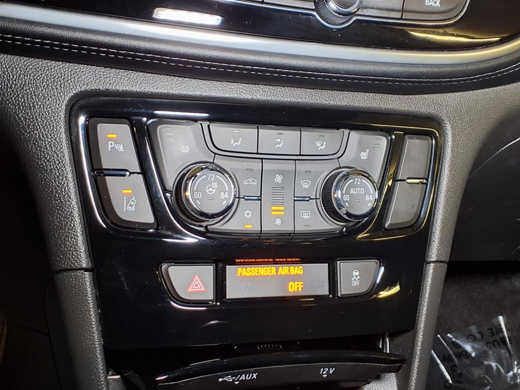 2019 Buick Encore Essence photo 7