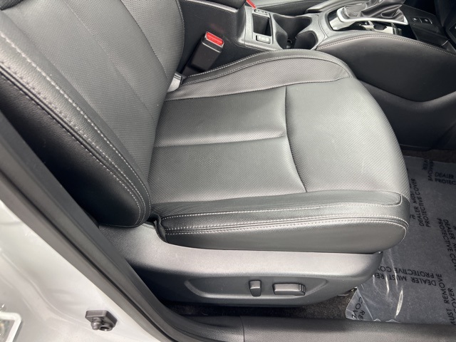 2019 Nissan Rogue SL photo 23