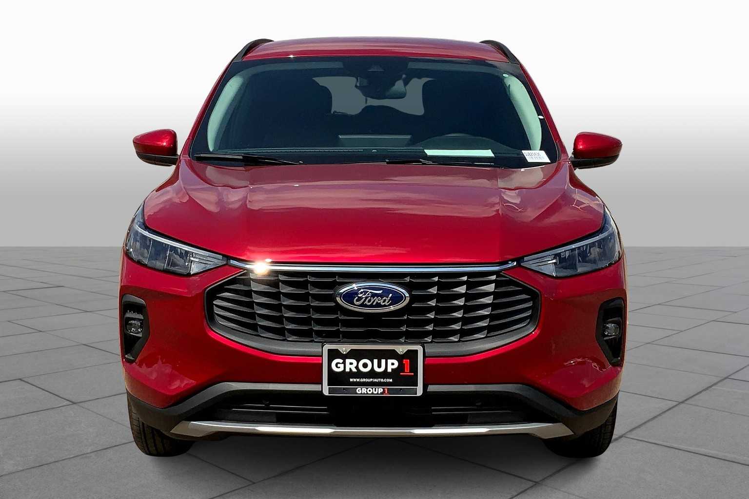 2025 Ford Escape Plug-In Hybrid photo 3