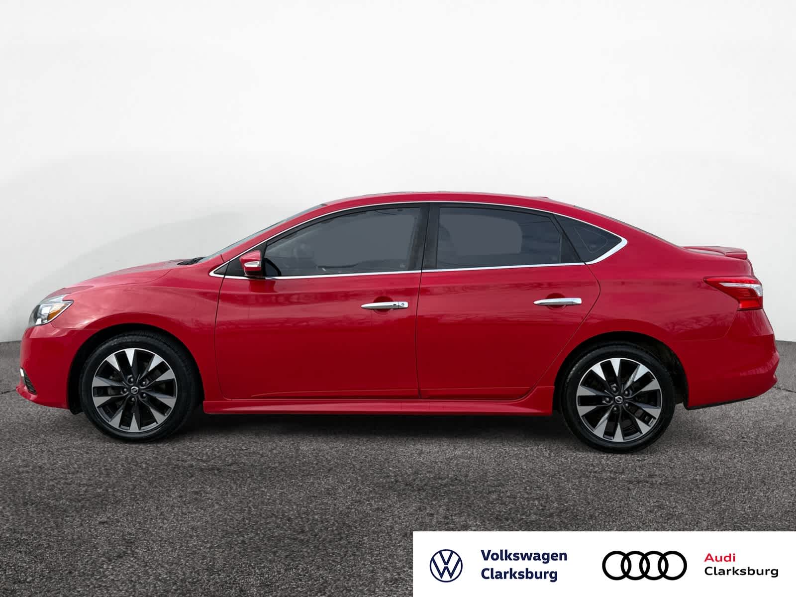 2018 Nissan Sentra SR Turbo photo 2