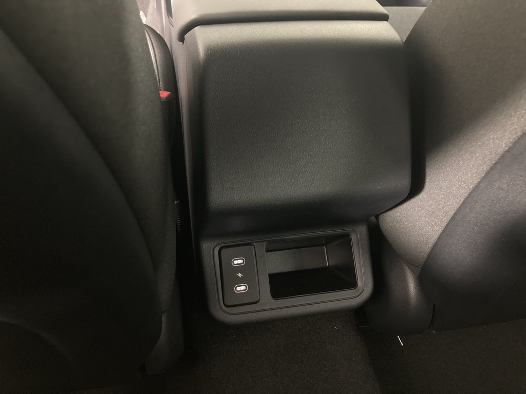 2025 Kia K4 LXS photo 4