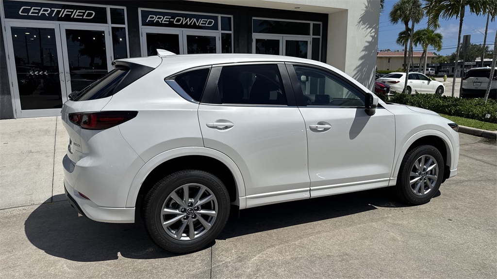 2025 Mazda CX-5 2.5 S Preferred photo 4