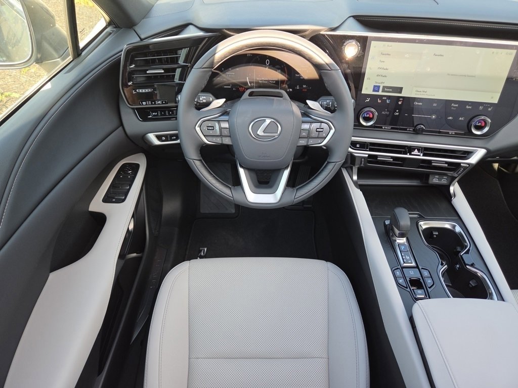 2025 Lexus RX 350 Premium photo 4