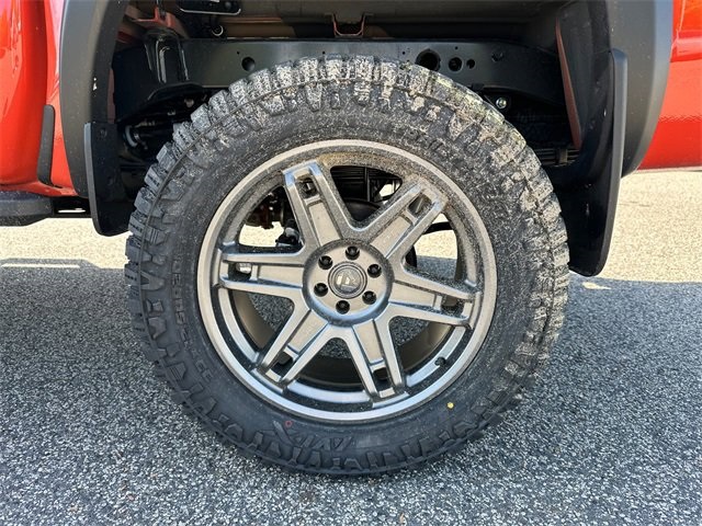 2025 Nissan Frontier PRO-4X photo 18