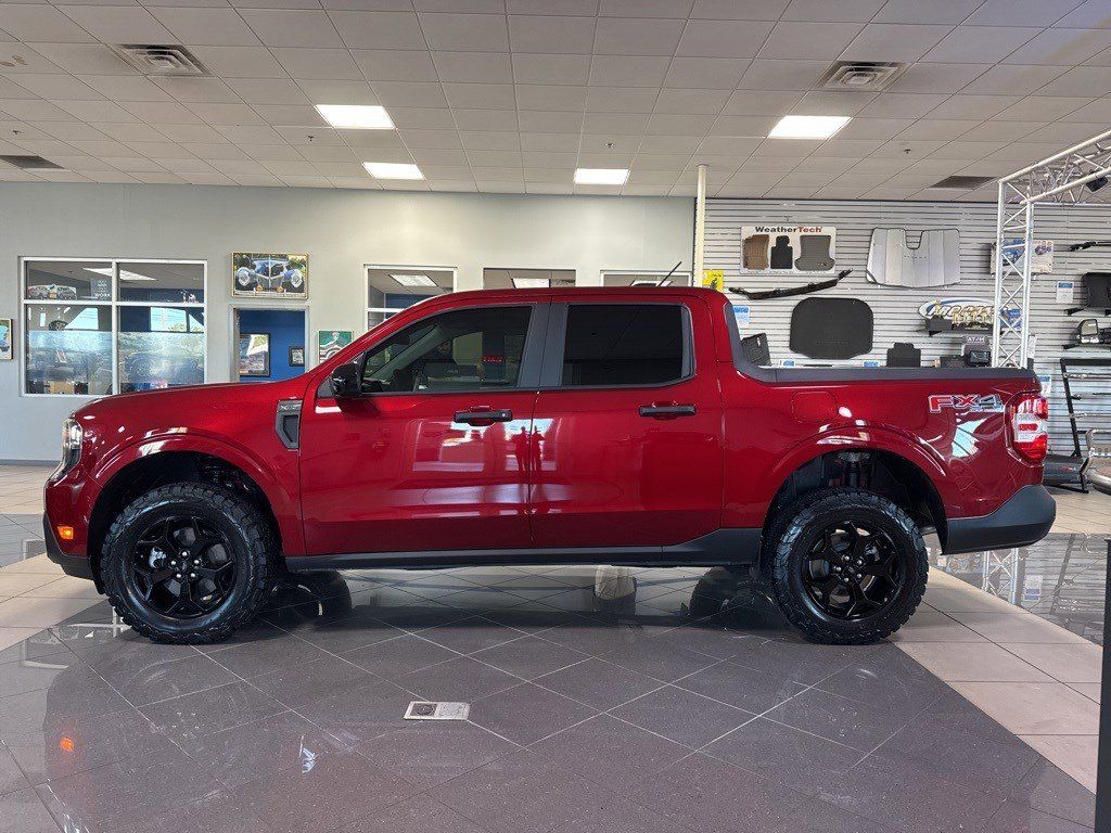 2025 Ford Maverick XLT photo 3